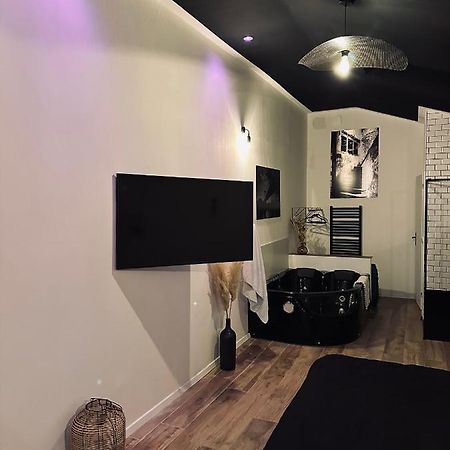 Apt 35 M2 Baignoire Balneo Terrasse Privee Amfreville-la-Mi-Voie エクステリア 写真